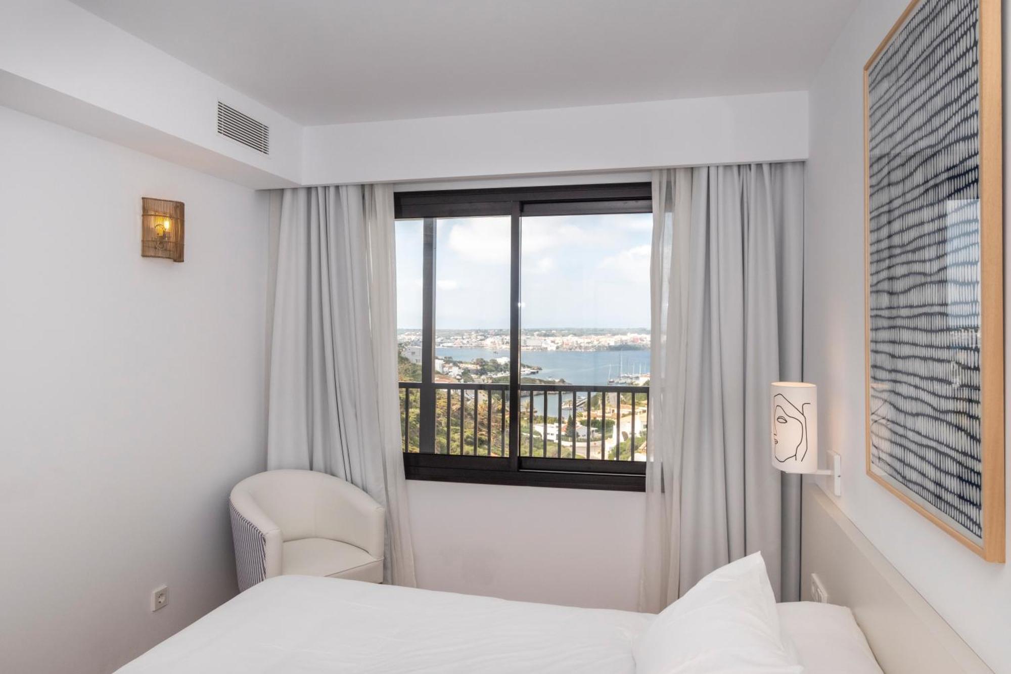 Calallonga Hotel Menorca Mahón Eksteriør billede